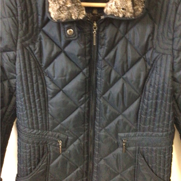Weatherproof EUC blue/black poly fill long jacket, faux fur lining. - Picture 7 of 16